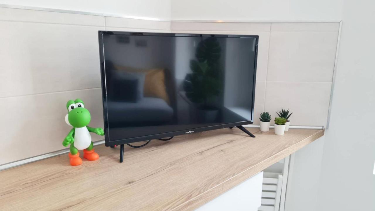 Maxbnb - Cozy - Climatise - Wifi Fibre - 10 Min A Pied Gare -3- *